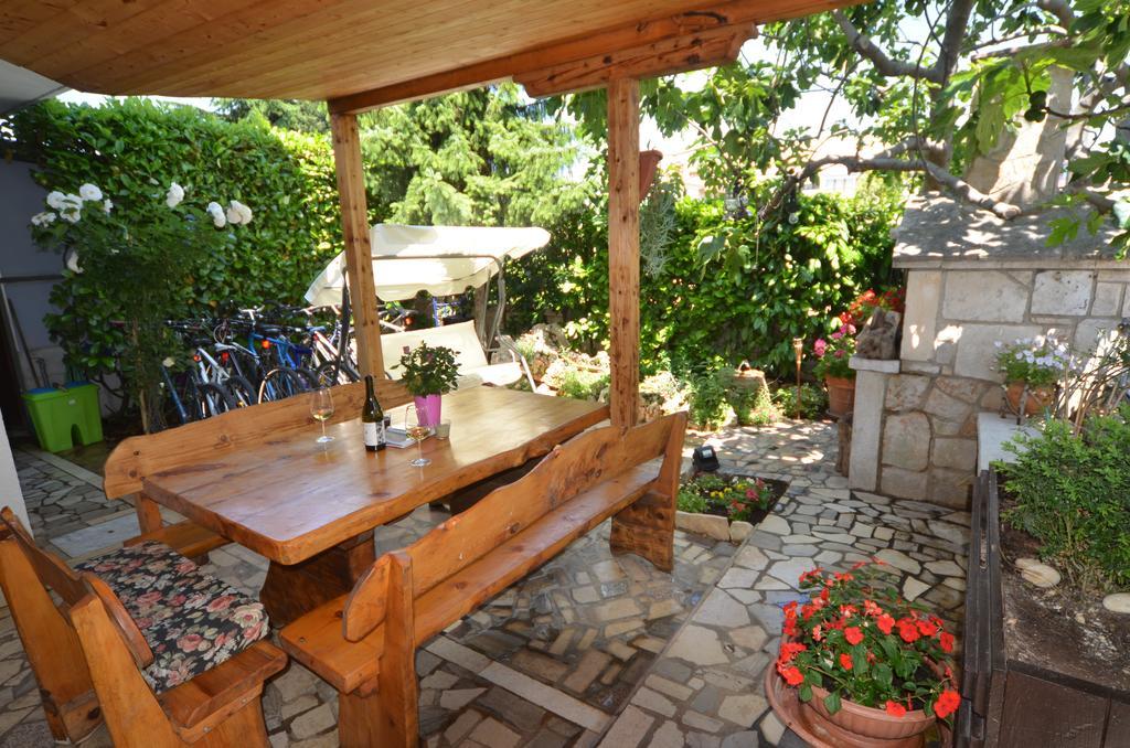 Guesthouse Mila Ρόβινι Δωμάτιο φωτογραφία