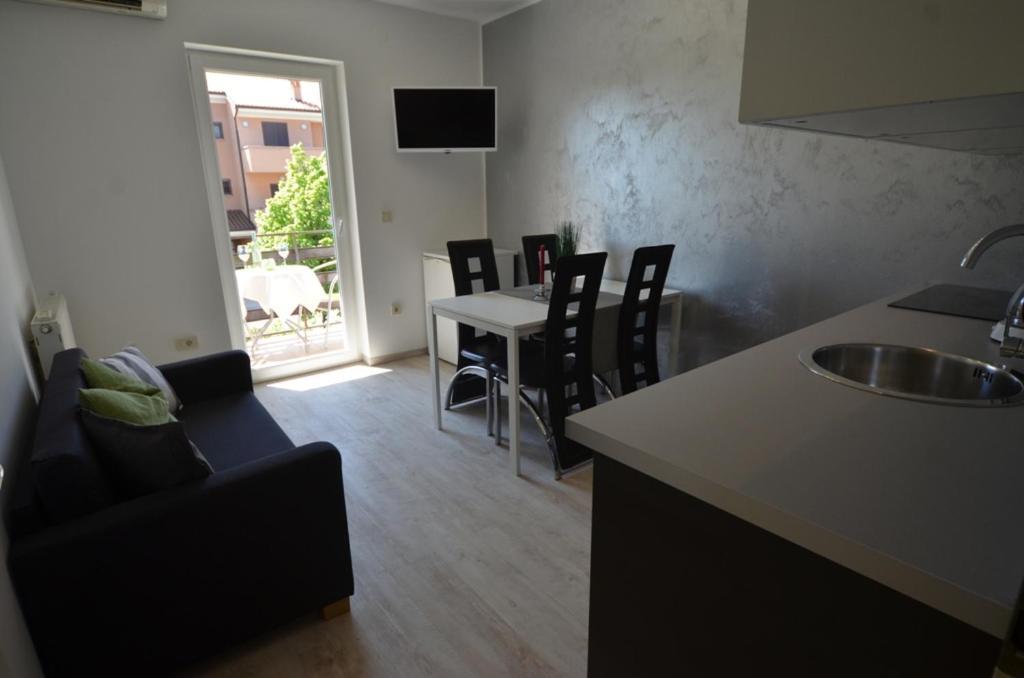 Guesthouse Mila Ρόβινι Δωμάτιο φωτογραφία